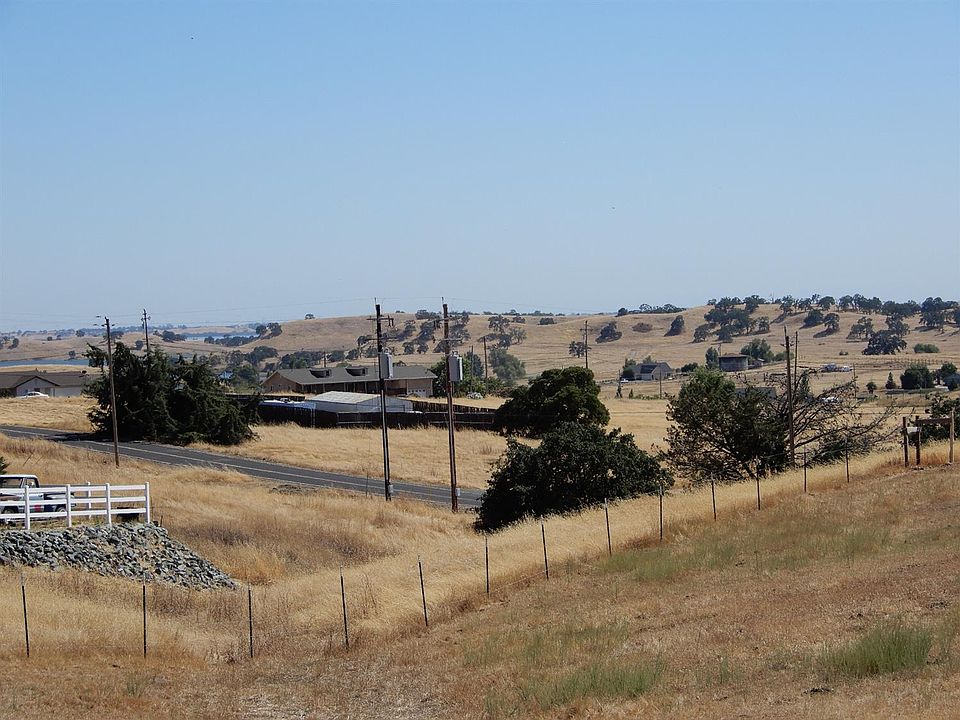 1st image of 4381 Coyote Dr