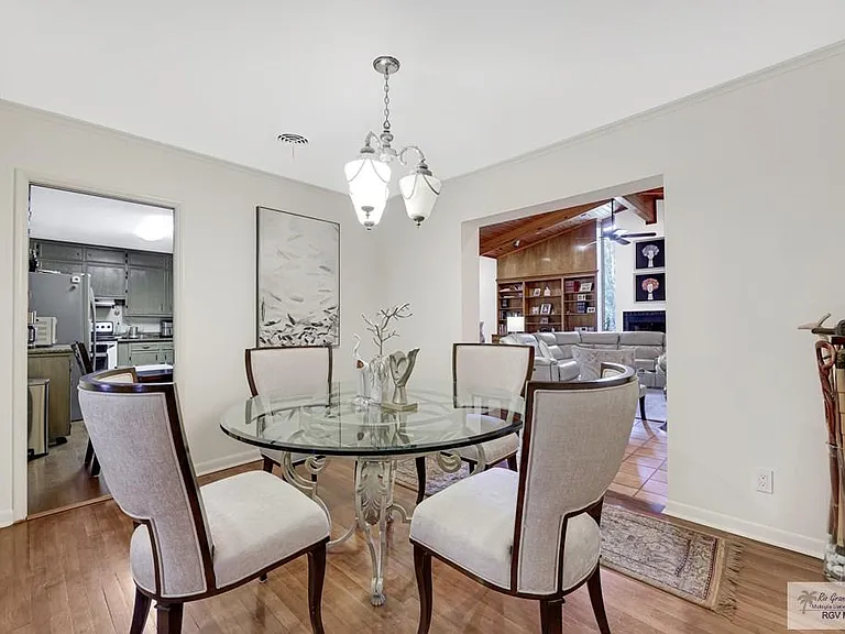 465 Calle Retama — Photo 9