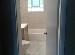 7 Thomas Ct APT 2W, Richton Park, IL 60471