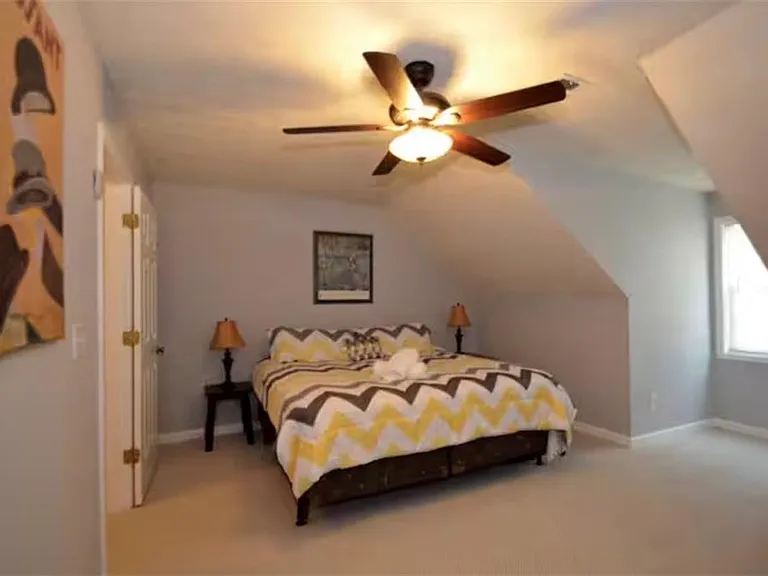 846 Park Pl NE — Photo 15
