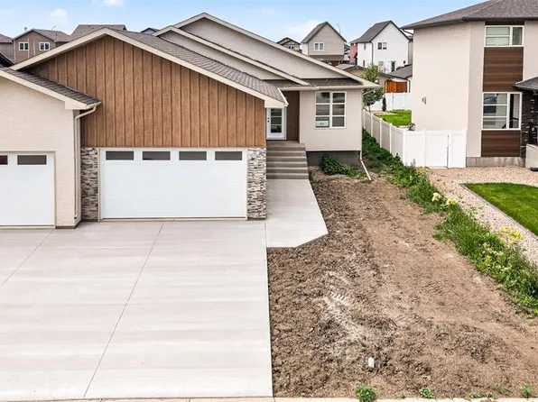 1722 Hayes LANE, Moose Jaw, SK S6J 0B6