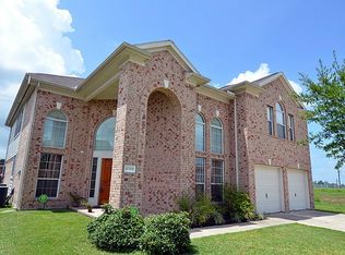 10304 Apple Tree Cir S, La Porte, TX 77571
