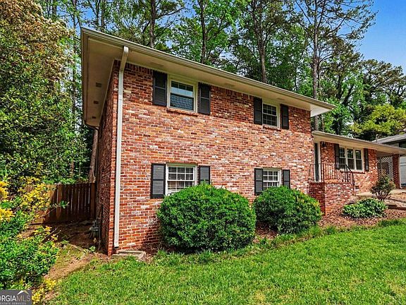 3rd image of 1455 Sanden Ferry Dr
