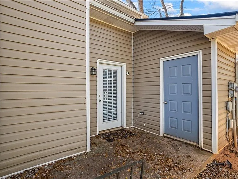 1675 Wynndowne Trl SE — Photo 19