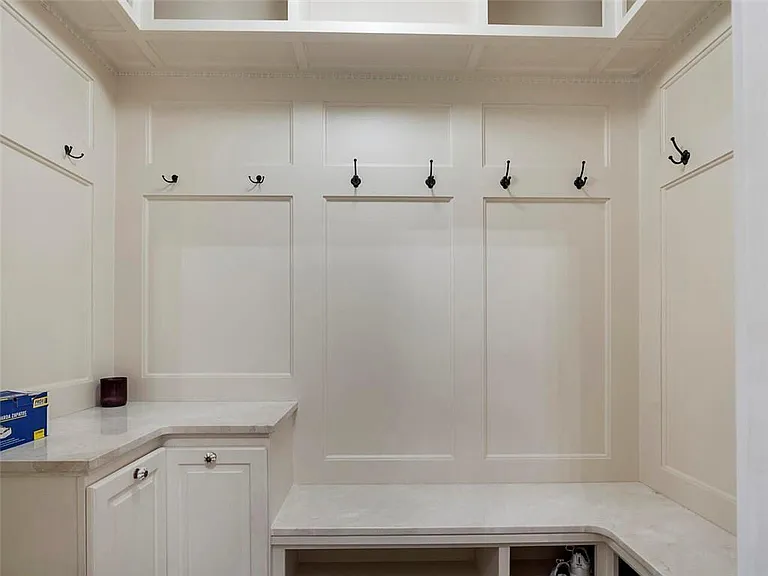 6420 Riverside Dr NW — Photo 59