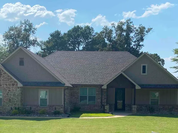 500 Willow Creek Ranch Rd, Gladewater, TX 75647