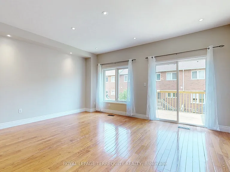 1130 Cawthra Rd #46 — Photo 20