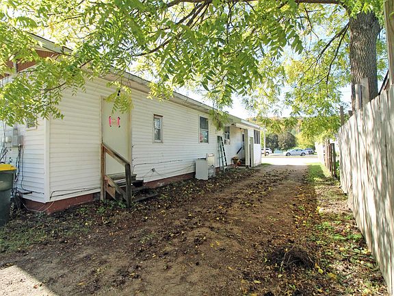 2nd image of 475 N Orange St