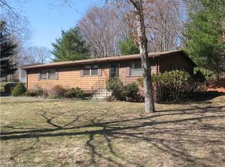 86 Colchester Cmns, Colchester, CT 06415