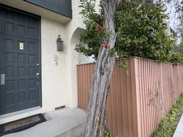 11260 Overland Ave APT 2D, Culver City, CA 90230