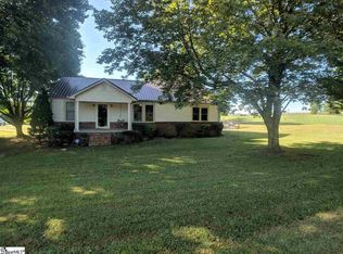 146 Farrs Rd, Easley, SC 29640