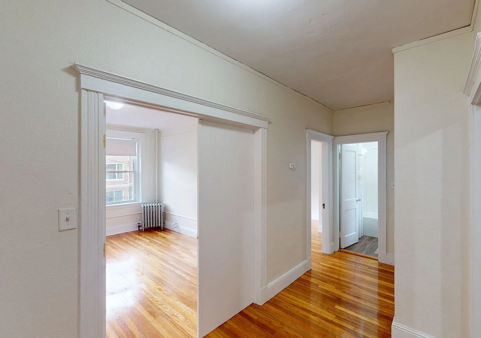 Nice 2 bed split — Photo 4