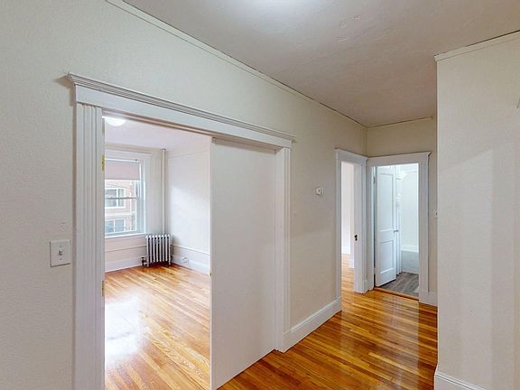 4th image of 4 Vinal St