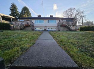 11606 97th Ave #11604, Surrey, BC V3V 2B8