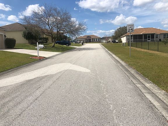 4th image of 3055 Lillian Pass