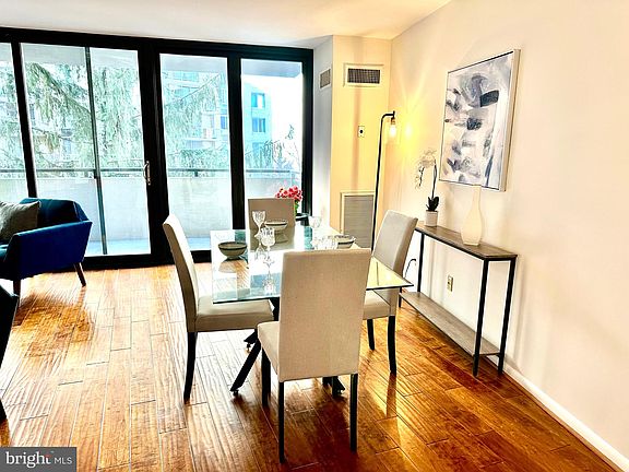 5th image of 4620 N Park Ave APT 510E