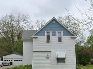 715 6th St SW, Willmar, MN 56201