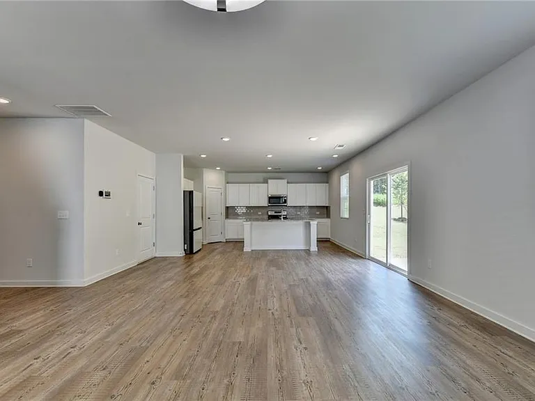 5165 Union Heights Way — Photo 9