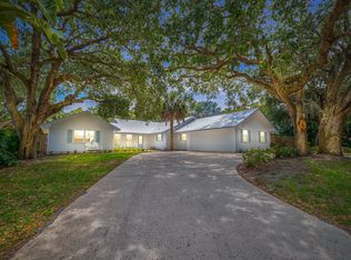 3 Heritage Way, Sewalls Pt, FL 34996