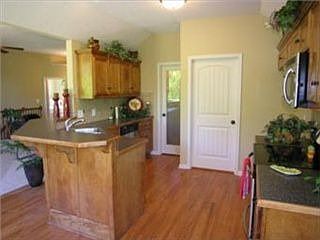 1st image of 4509 NE 85th St