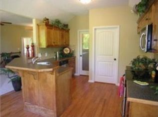 4509 NE 85th St, Kansas City, MO 64156