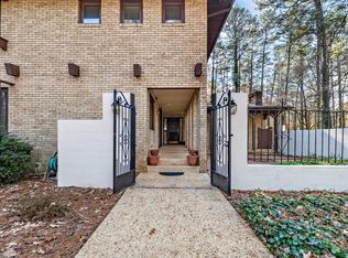 4921 Larchmont Dr, Raleigh, NC 27612