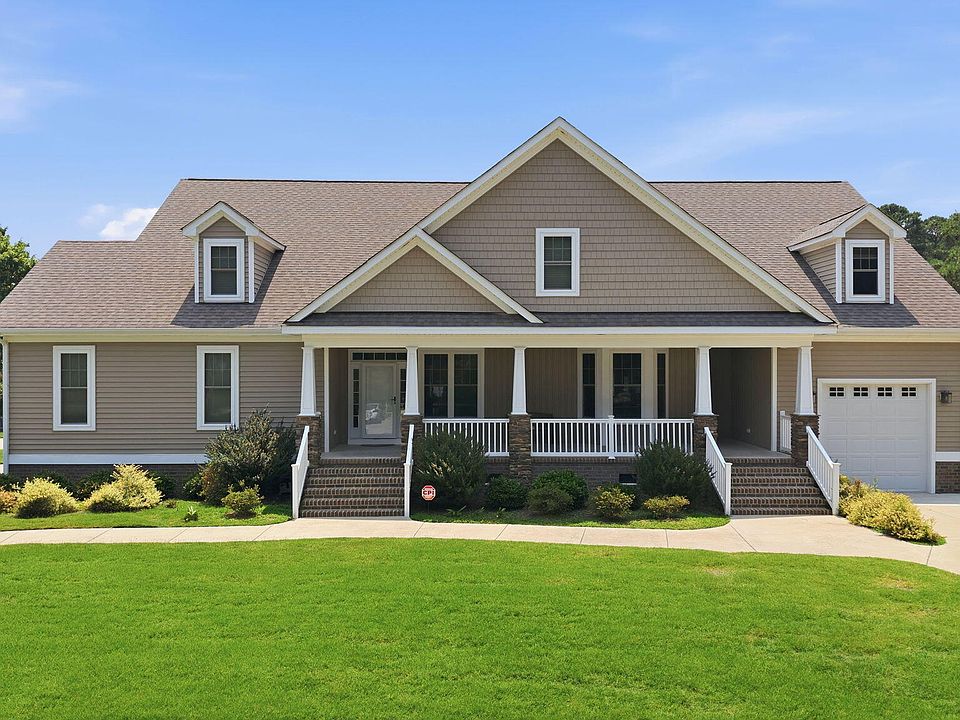 1st image of 4915 Country Club Drive N