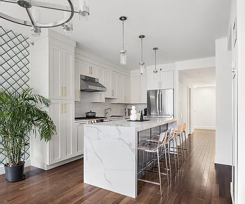 Rented by (Legacy) Elegran | media 2