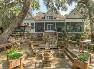 1232 Riverpoint Ln NE, Townsend, GA 31331