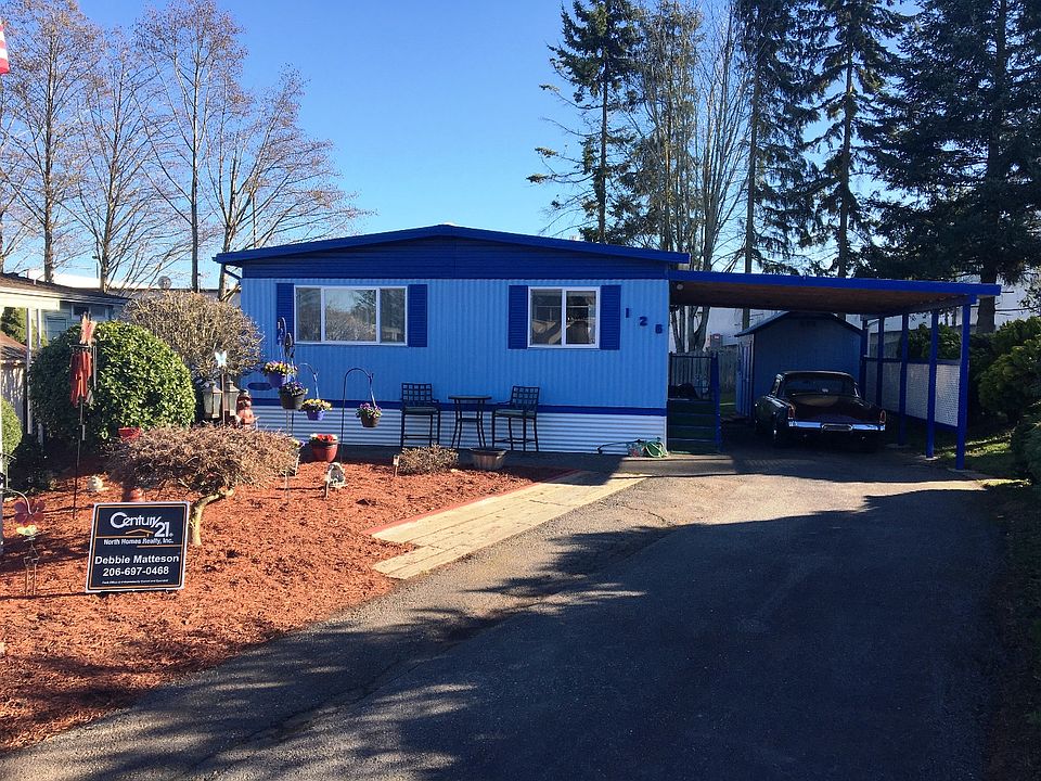 Parking spaces in the drive