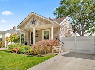17740 Harman St, Melvindale, MI 48122
