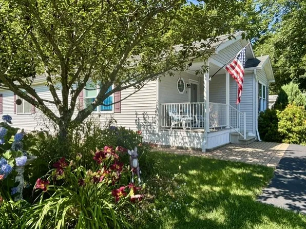 40 Whitewood Rd #249, Killingworth, CT 06419