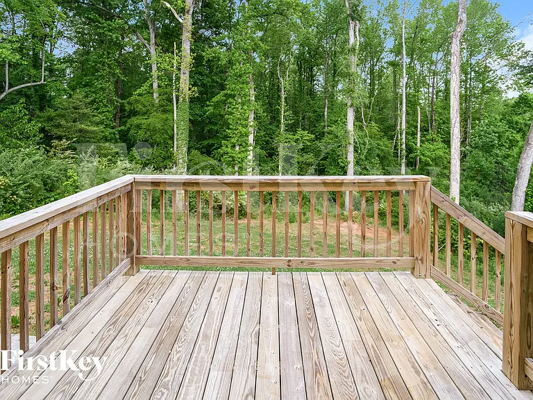 229 Deerfield Dr — Photo 17