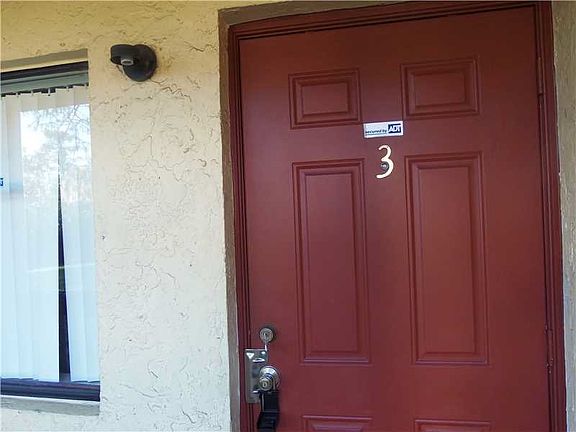 4th image of 4301 NW 19th St APT 1