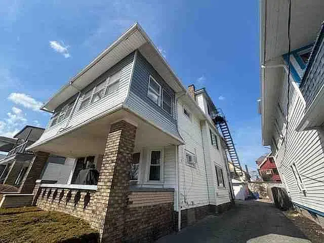 Temblett Triplex — Photo 4
