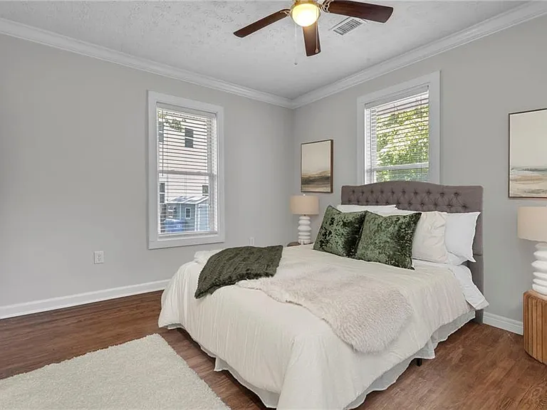 265 Haas Ave SE — Photo 17