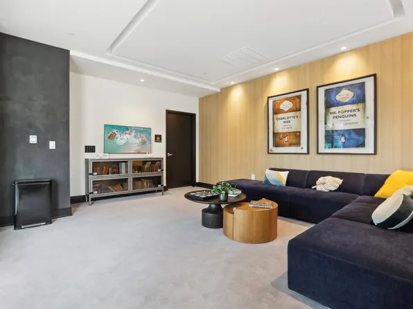 32 Oakland Avenue image 27 of 50