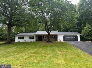 1332 Cinnamon Dr, Fort Washington, PA 19034