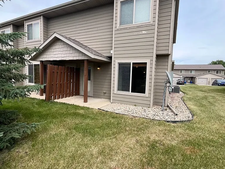 4230 N Jans Dr #9 — Photo 24