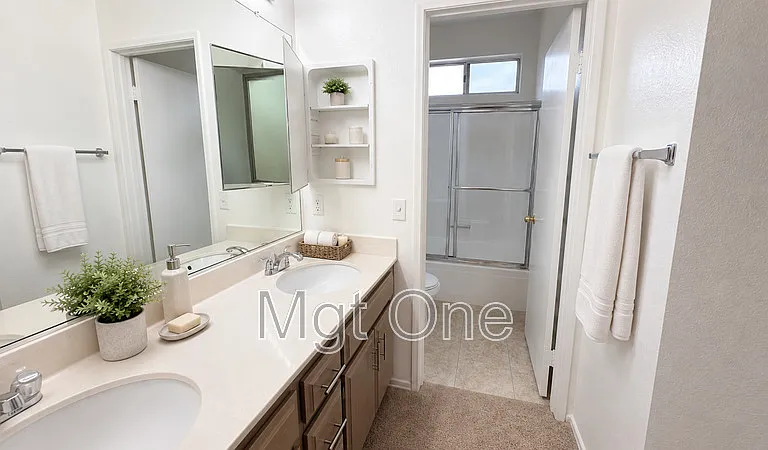 2050 Napoli Ct #102 — Photo 19