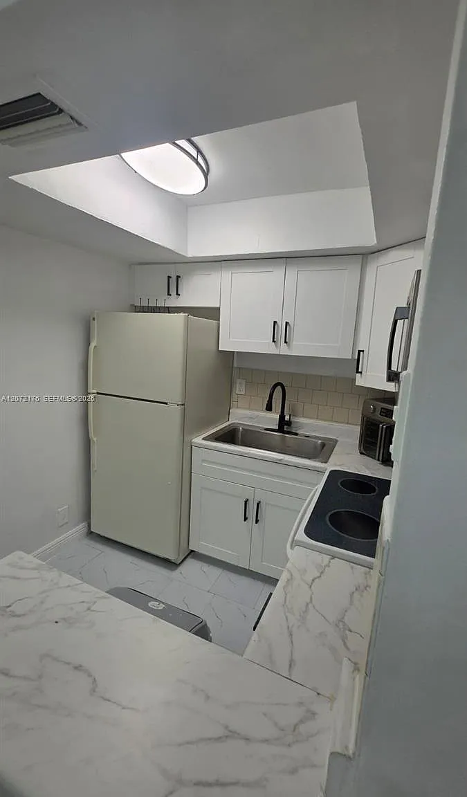 Sunshine Villas First Add — Photo 1