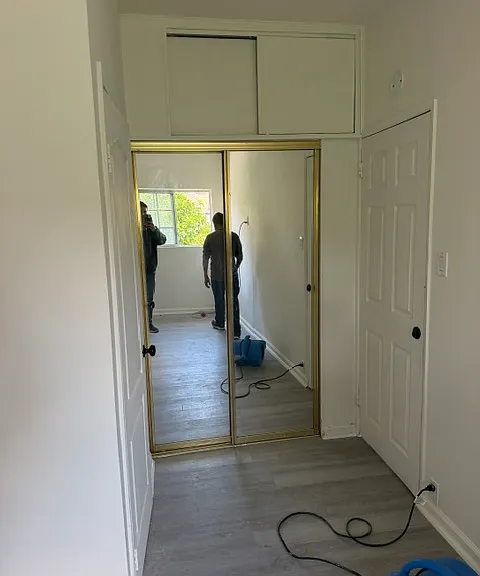 5552 Barton Ave — Photo 13