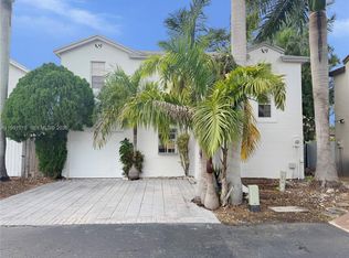 Panache Sec 3, Miami, FL 33196