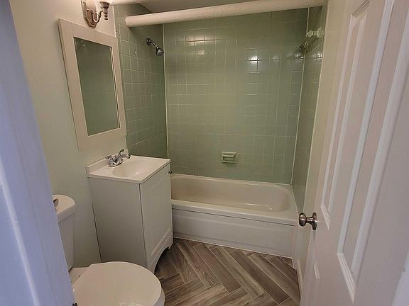 3rd image of 97 Columbia St APT 1