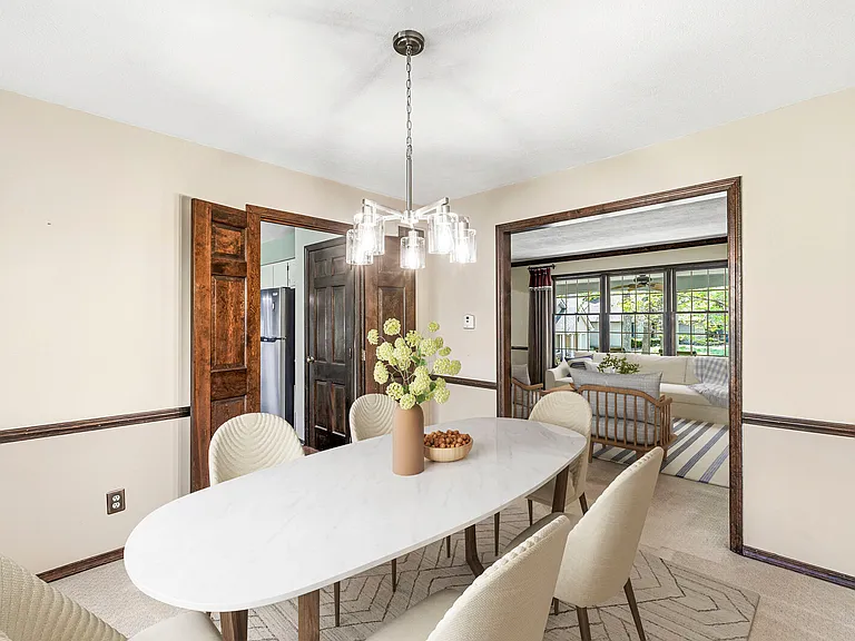 365 Beechwood Dr — Photo 6