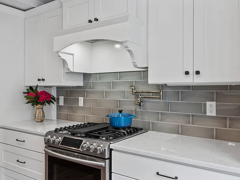 51 Stocker Dr — Photo 15