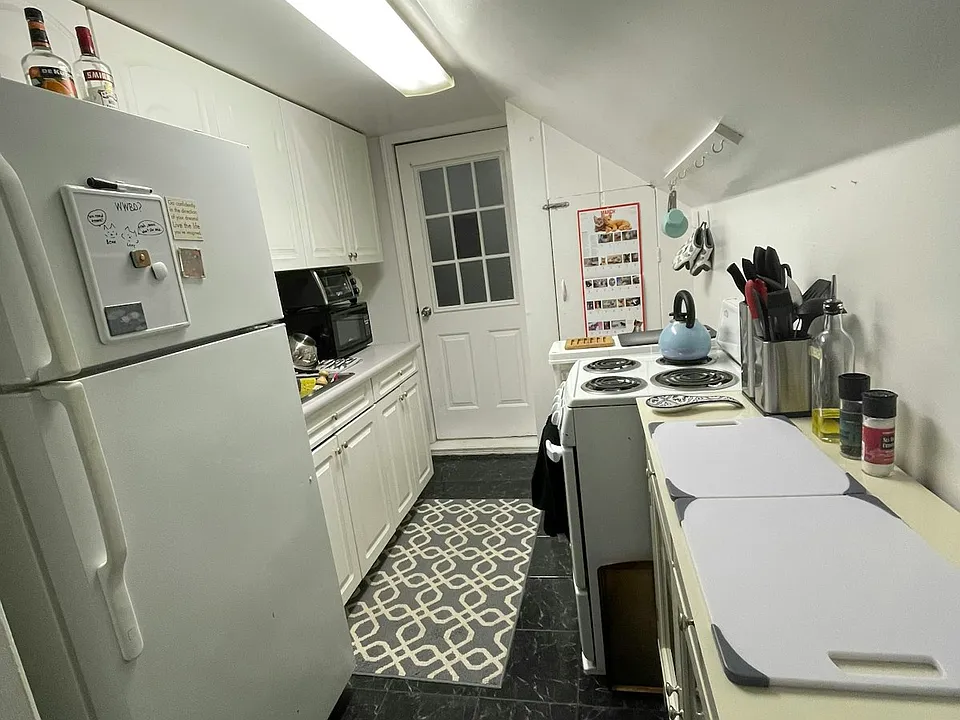 501 Capitol Trl #301