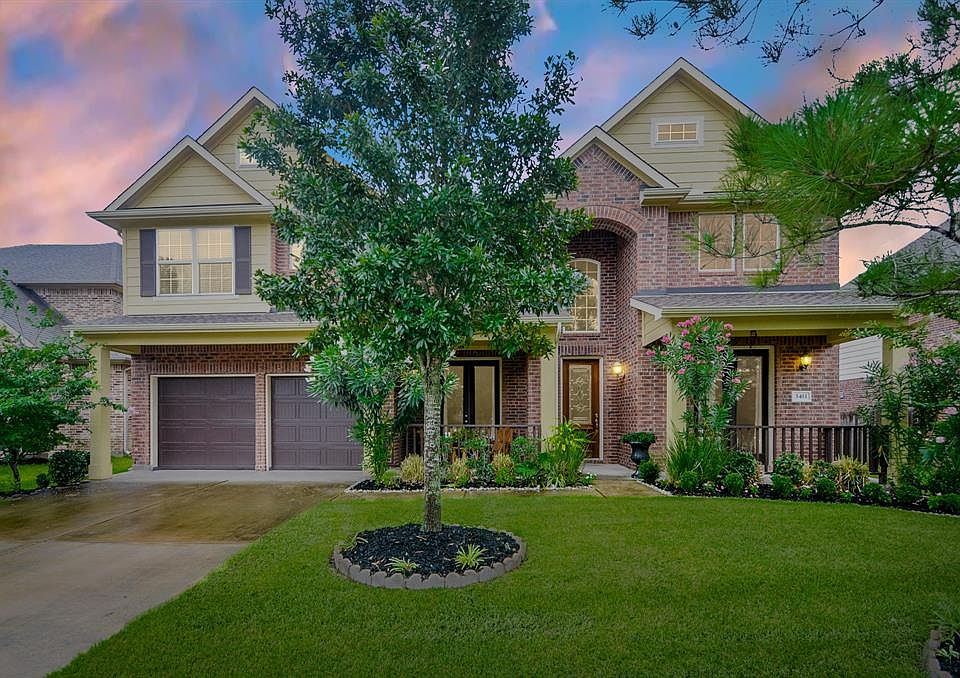 Welcome Home to 3411 Farrier Run Dr.