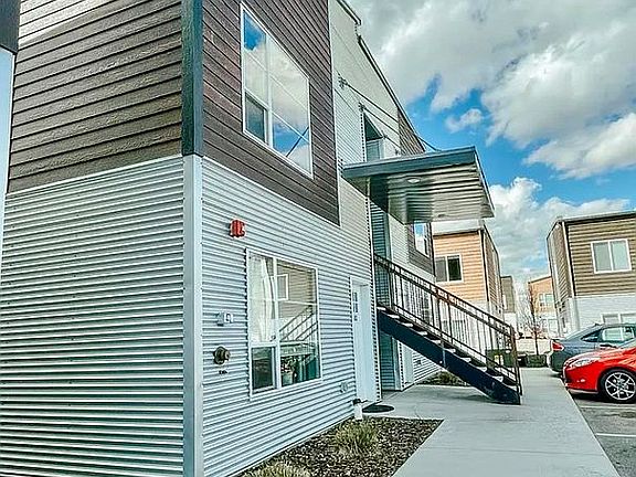 4th image of 591 Turin Way #25201