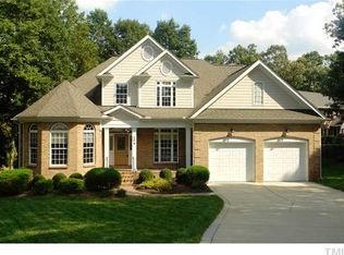 204 Magnolia Cir, Clayton, NC 27527